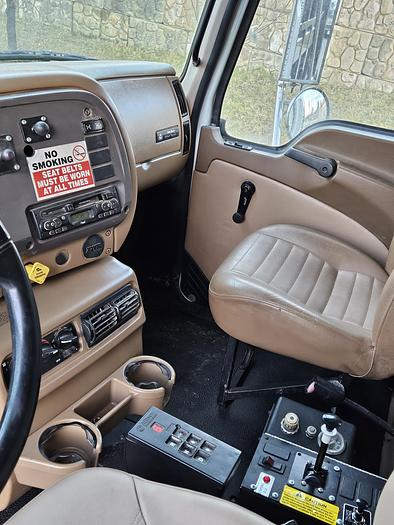 Used 2005 Mack *** ALLISON AUTOMATIC *** CV713 Granite