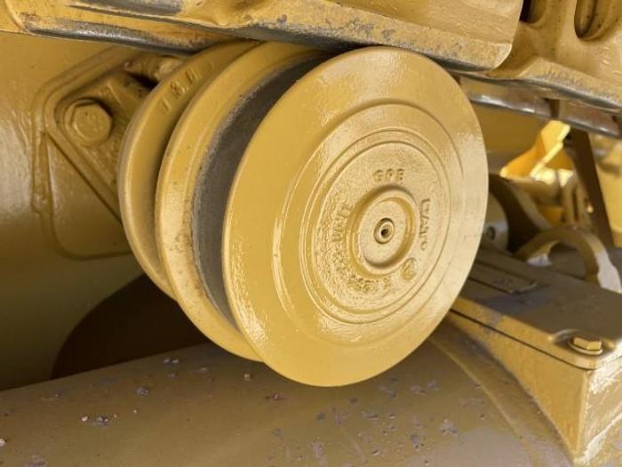 Used 2016 CATERPILLAR 963K