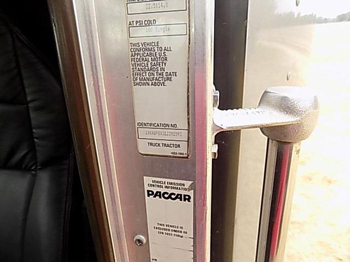 Used 2014 Kenworth T6 Tandem Axle Sleeper