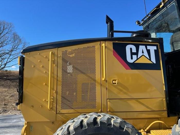 Used 2008 Caterpillar 140M