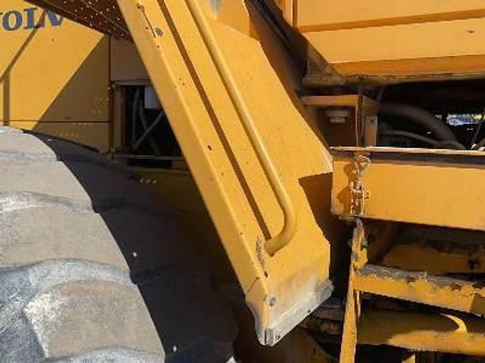 Used 2008 Volvo L220F