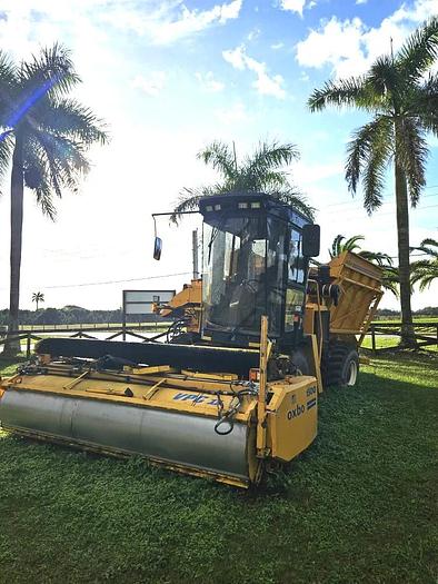 Used 2000 OXBO Big Jack with VPC1500 Bean Head