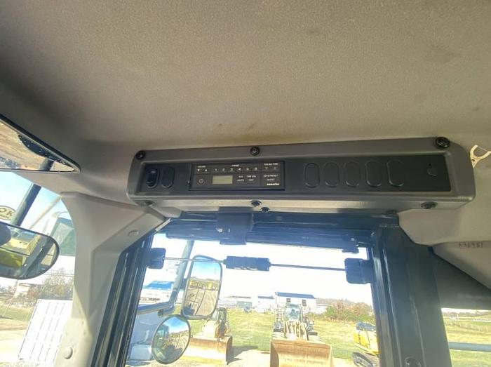 Used 2018 Komatsu WA500-8