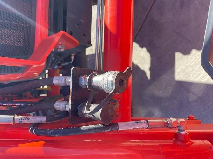 Used Kubota B2301HSD