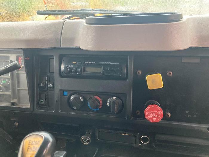 Used 1997 International 4900 Dump Truck