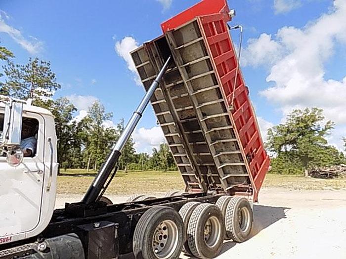 Used 2000 Mack RD688S Tri Axle Dump Truck (Automatic Transmission)