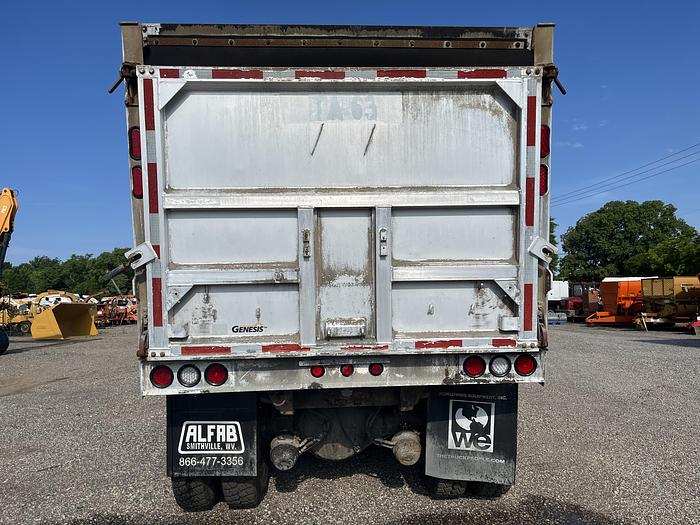 Used 2006 Peterbilt 357