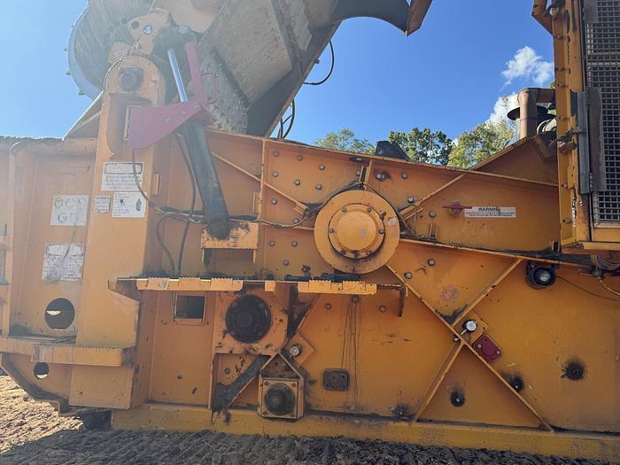 Used 2016 CBI 6800 on track