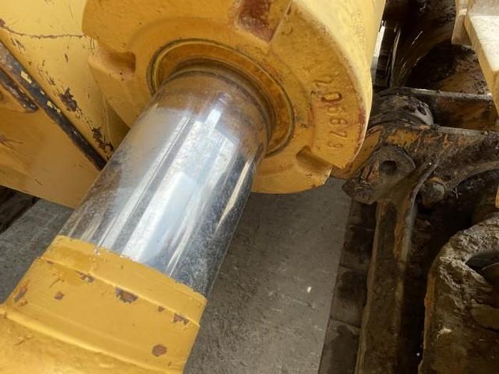 Used 2005 CATERPILLAR 953C