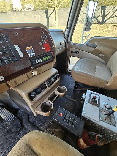 Used 2005 Mack *** ALLISON AUTOMATIC *** CV713 Granite