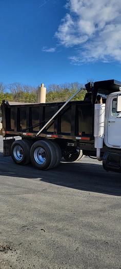 Used 2000 Mack *** Allison Automatic ***  RD688s