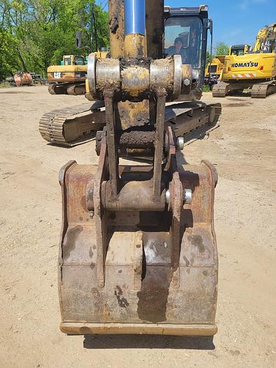 Used 2004 Caterpillar 320CL