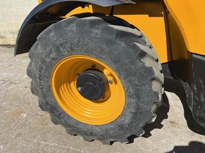 Used 2018 JCB 535-95