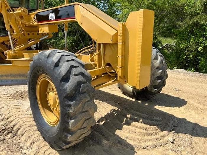 Used 1997 CATERPILLAR 148H