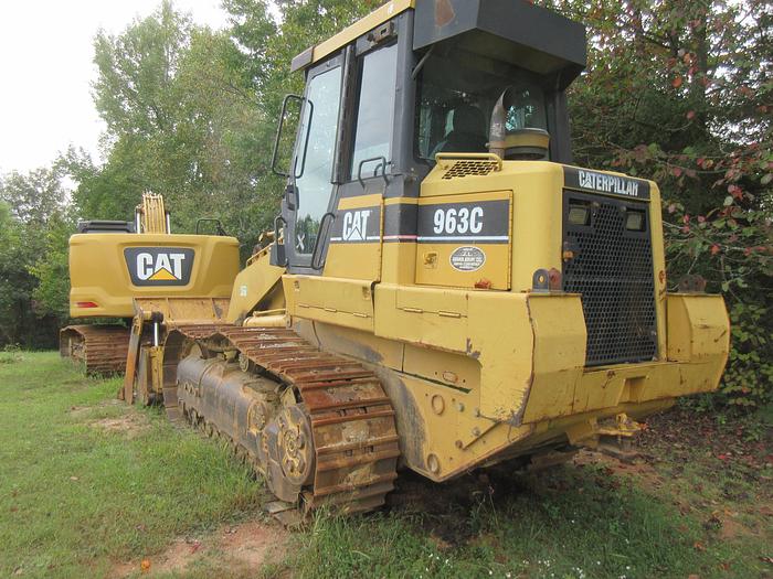 Used 2004 CAT 963C/ 4&1 bucket