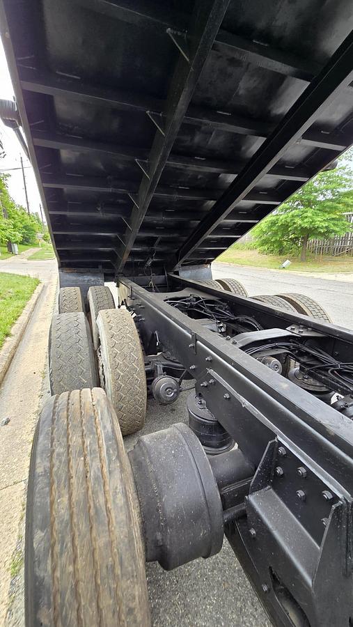 Used 2003 Mack *** ALLISON AUTOMATIC *** CV713 Granite