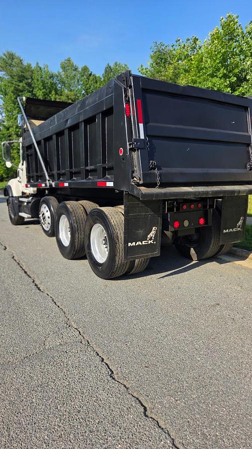 Used 2007 Mack *** ALLISON AUTOMATIC *** CV713 Granite