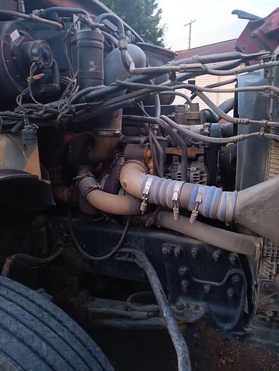 Used 2006 Sterling LT9500