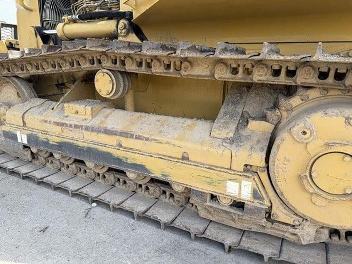 Used 2002 CAT D3G XL