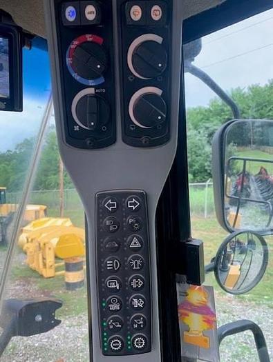 Used 2014 Caterpillar 972K