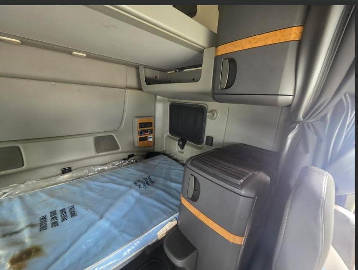 Used 2016 International Prostar 122