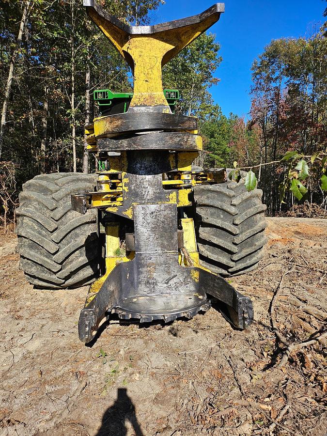 Used 2016 John Deere 843L Fellerbuc