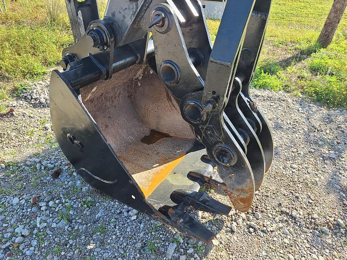 Used 2015 John Deere 135G