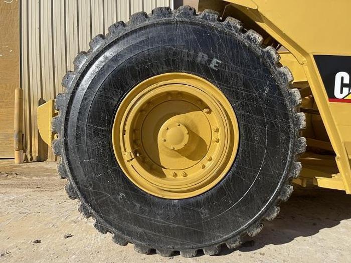 Used 1998 CATERPILLAR 613C