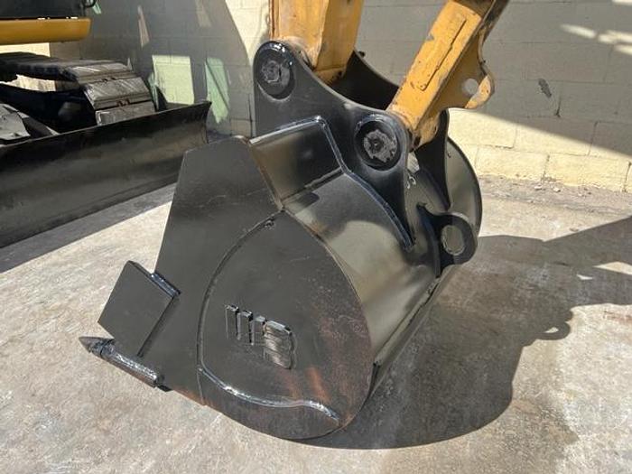 Used 2017 CATERPILLAR 307E2