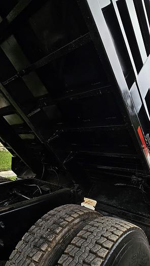 Used 2006 *** ALLISON AUTOMATIC *** Mack CV713 Granite