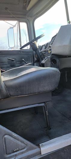 Used 2000 Mack *** Allison Automatic ***  RD688s