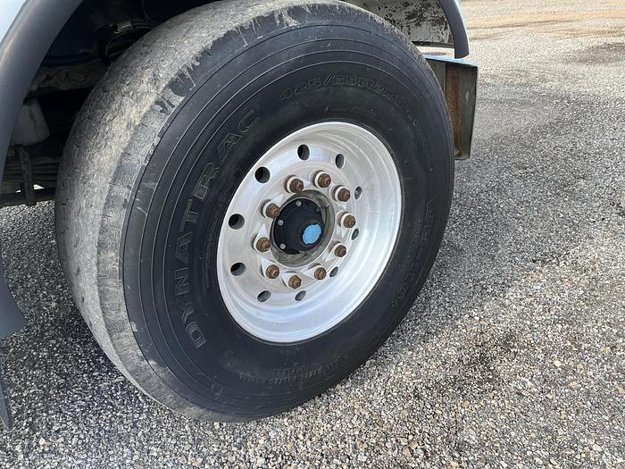 Used 2006 Peterbilt 357