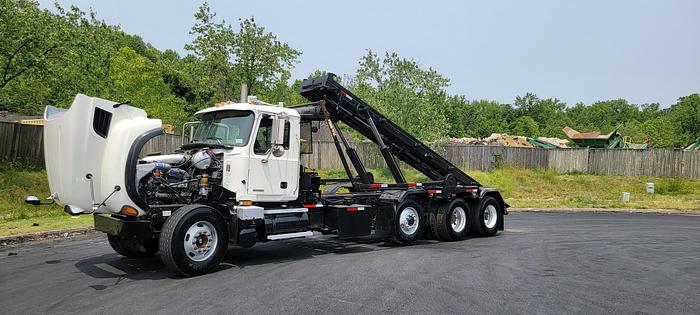 Used 2008 Mack CV713