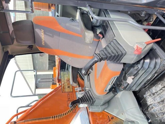 Used 2017 Doosan DX225LC