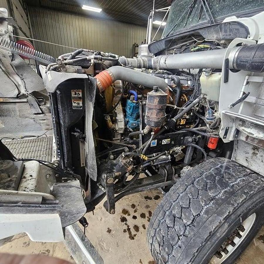 Used 2007 Kenworth T800 DAY CAB/ Drop Axle