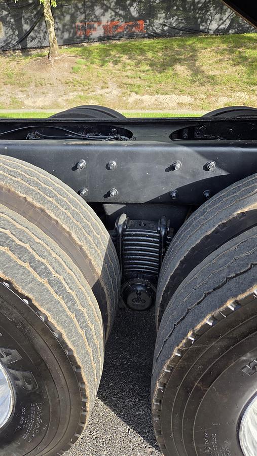 Used 2006 Mack *** ALLISON AUTOMATIC *** CV713 Granite