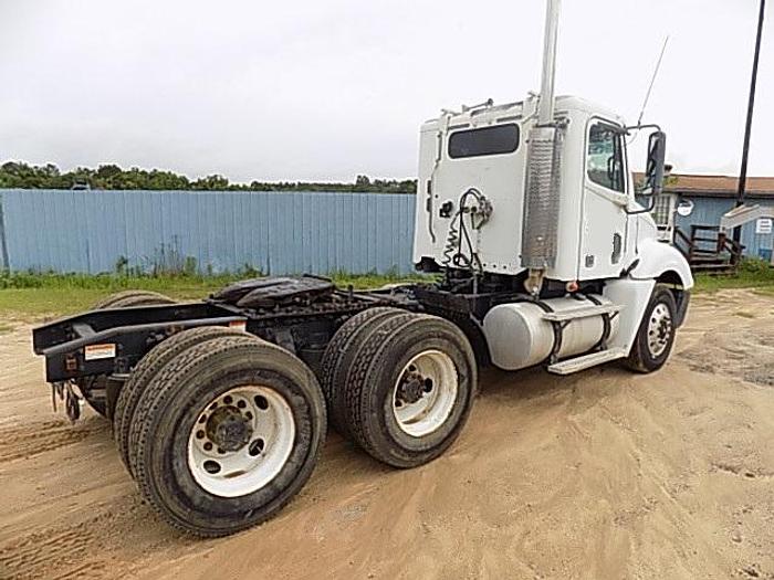 Used 2007 Freightliner Columbia 120, Detroit 60 Series