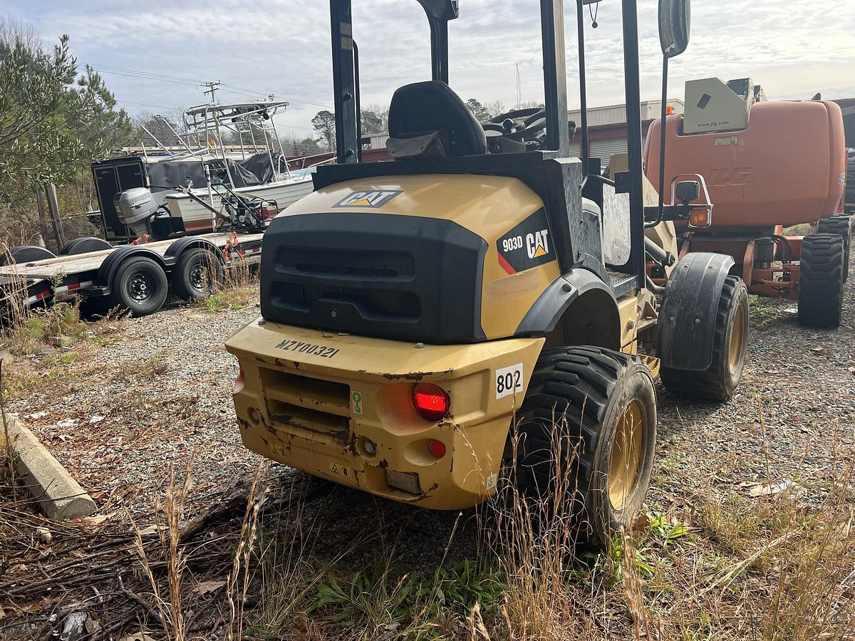 Used 2017 CAT 903D