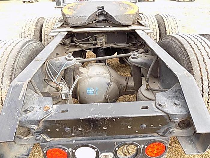 Used 2014 Kenworth T6 Tandem Axle Sleeper