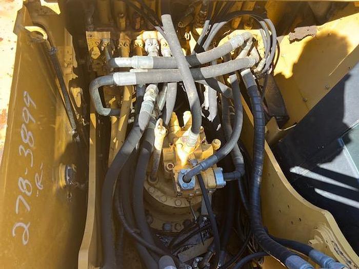 Used 2012 CATERPILLAR 320SDL