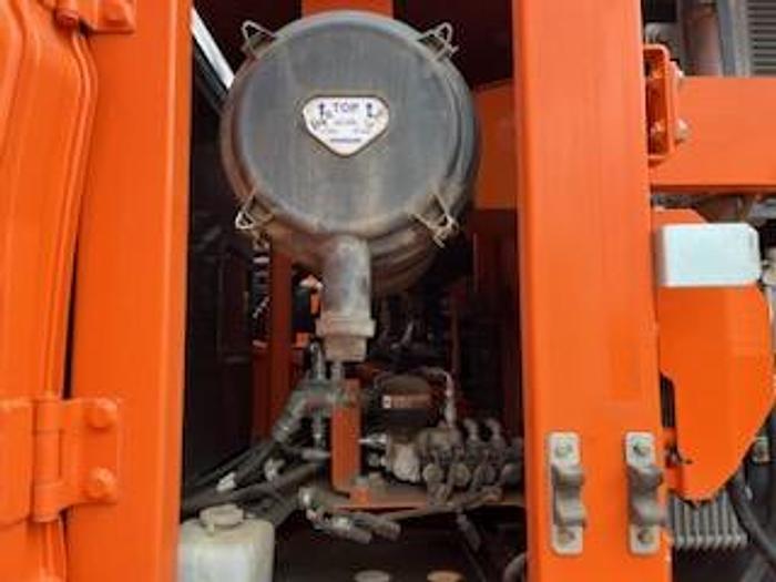 Used 2014 Doosan DX225LC