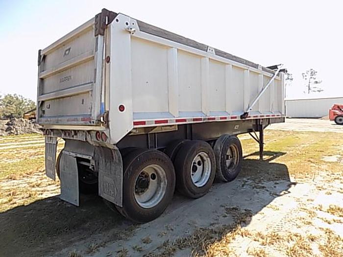 Used 2005 Warren Tri Axle End Dump Trailer ***Florida Spec*** 30' Frame 24' Tub