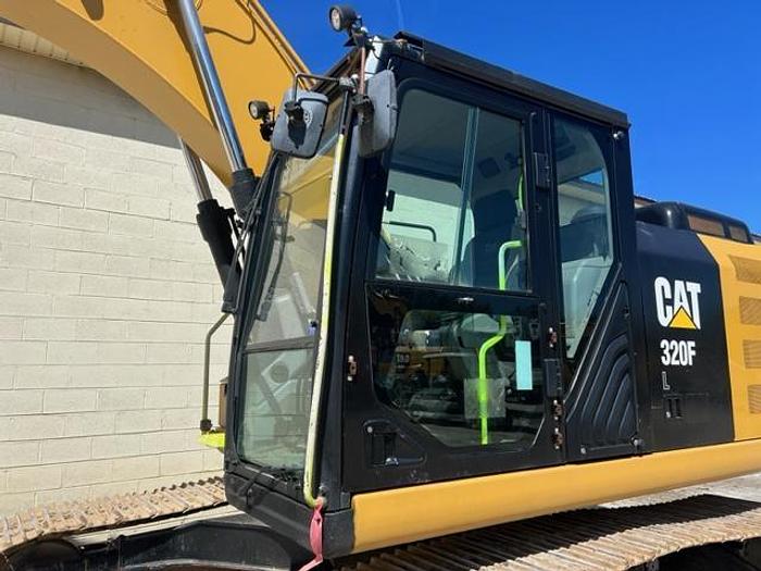 Used 2017 Caterpillar 320FL