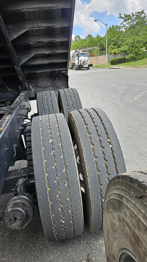 Used 2005 Mack *** ALLISON AUTOMATIC *** CV713 Granite