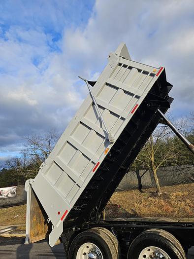 Used 2017 *** ALLISON AUTOMATIC *** Kenworth T880