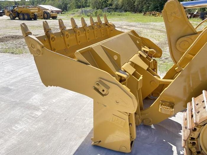 Used 2016 CATERPILLAR 963K