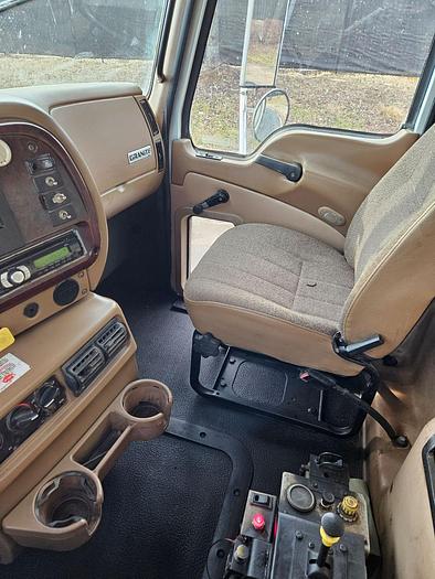 Used 2005 Mack *** ALLISON AUTOMATIC *** CV713 Granite