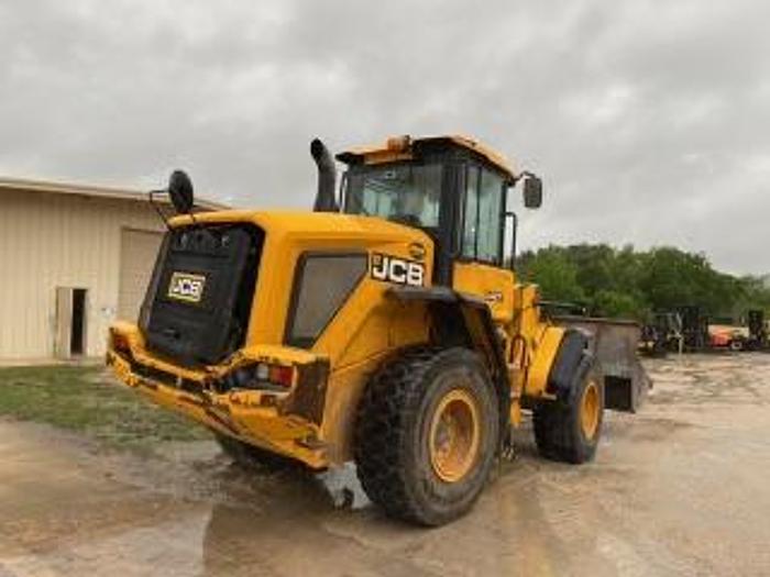 Used 2018 JCB 427ZX T4F / with high tip bucket 
