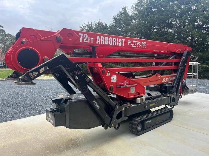 Used 2015 Platform Basket PB22.10