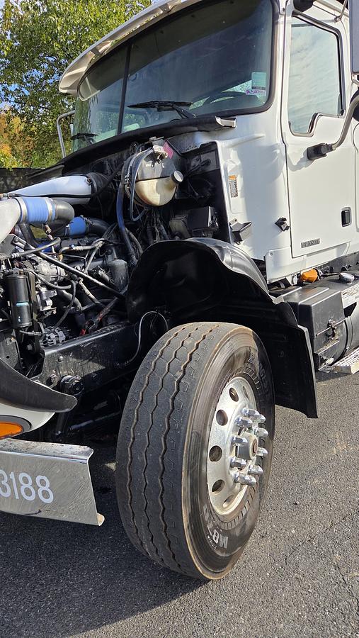 Used 2006 Mack *** ALLISON AUTOMATIC *** CV713 Granite